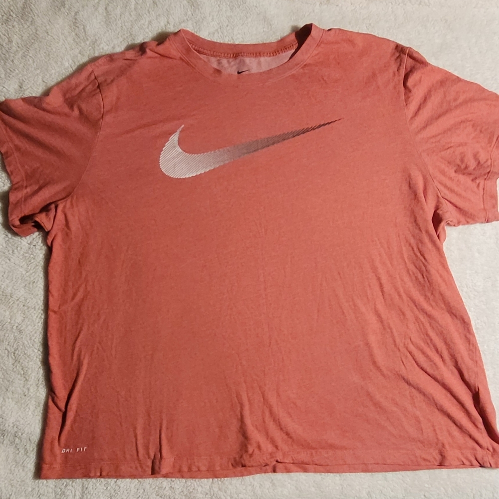 Men's Tee